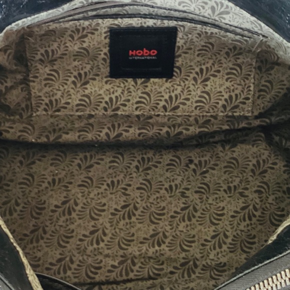 HOBO Leather Over-the-Shoulder Satchel Handbag - Picture 10 of 12